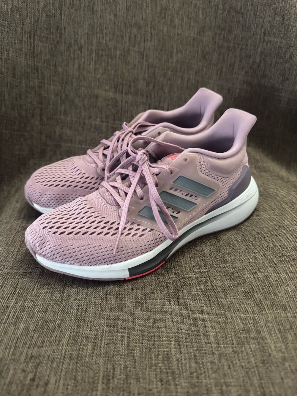 ADIDAS EQ21RUN LOW RUNNING SNEAKERS TRAINERS WOMEN SHOES PURPLE/GREY SIZE 7.5